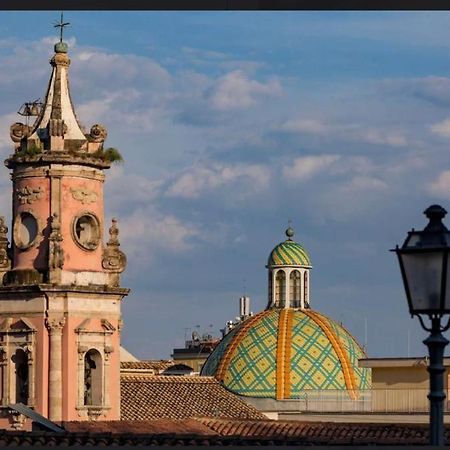 Casa Maria Al Verdi Salerno Bagian luar foto