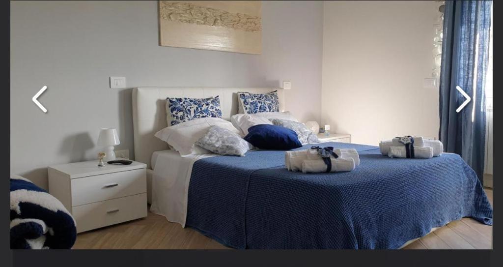 Casa Maria Al Verdi Salerno Bagian luar foto